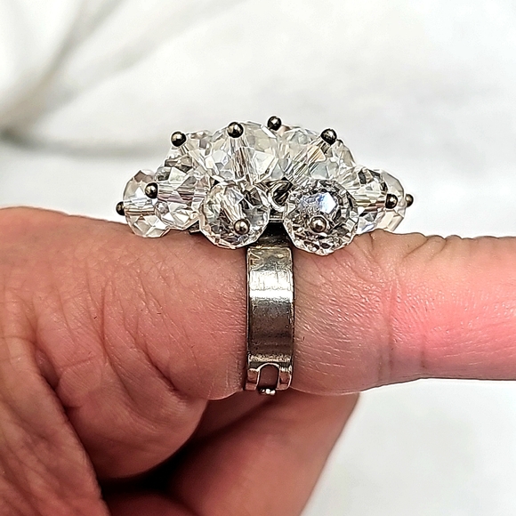 Silvertone AB Crystal Cluster Ring - Picture 3 of 3
